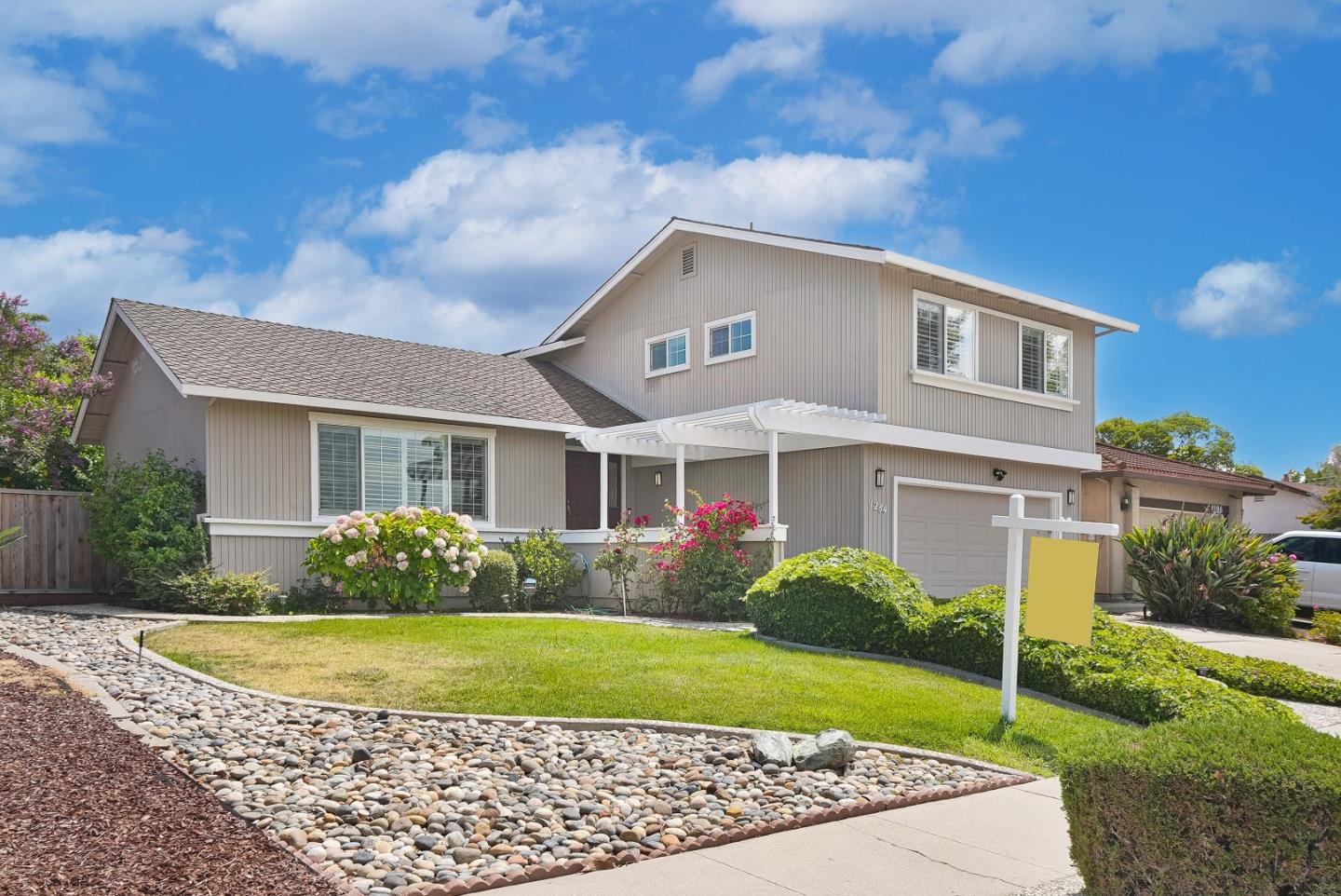 1284 Montmorency Drive