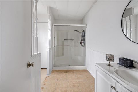 Tiny photo for 66 Contento Dr Dr #66, WATSONVILLE, CA 95076 (MLS # ML82024351)