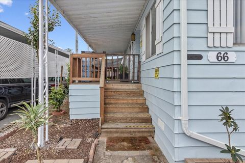 Tiny photo for 66 Contento Dr Dr #66, WATSONVILLE, CA 95076 (MLS # ML82024351)