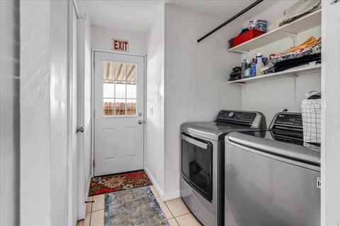 Tiny photo for 66 Contento Dr Dr #66, WATSONVILLE, CA 95076 (MLS # ML82024351)