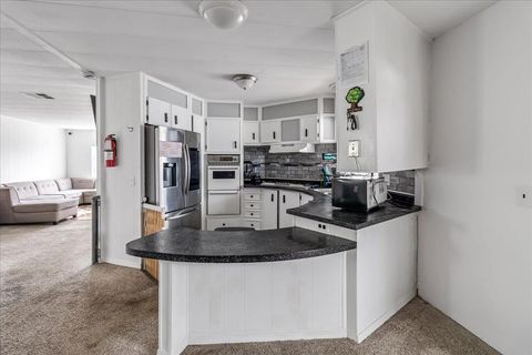 Tiny photo for 66 Contento Dr Dr #66, WATSONVILLE, CA 95076 (MLS # ML82024351)