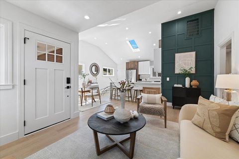 Tiny photo for 220 Lindbergh Street, San Mateo, CA 94401 (MLS # ML82042277)