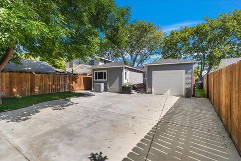 Tiny photo for 220 Lindbergh Street, San Mateo, CA 94401 (MLS # ML82042277)