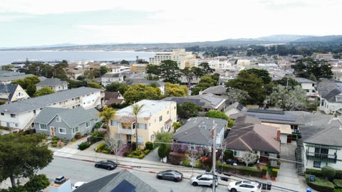 Featured picture for the property ML81998873