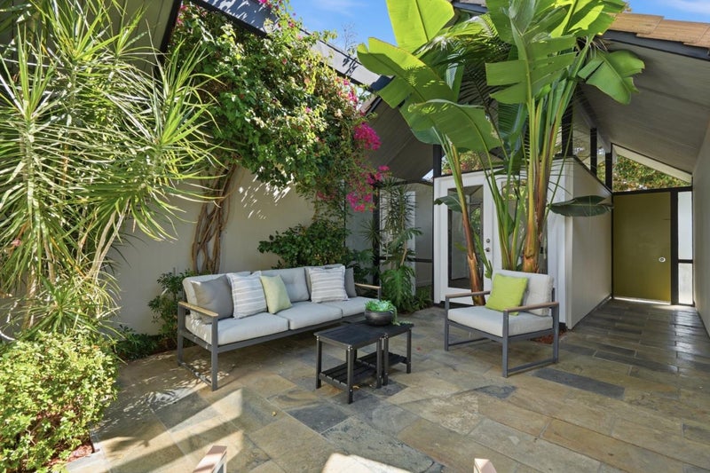 387 Vasquez Avenue