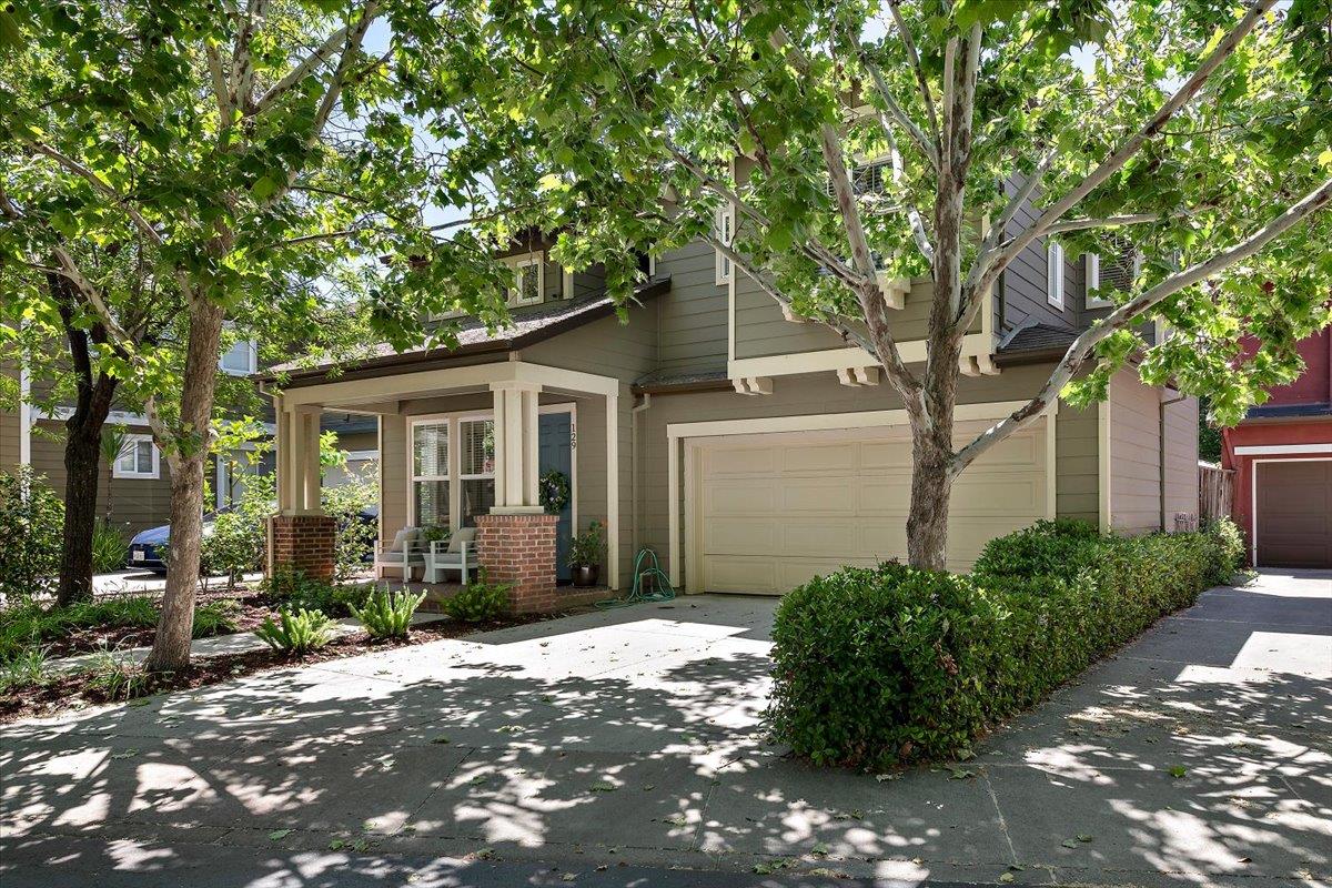 129 Smith Ranch Court
