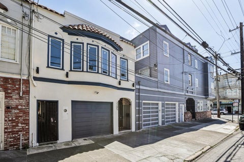Tiny photo for 2285 Greenwich Street, SAN FRANCISCO, CA 94123 (MLS # ML82047354)