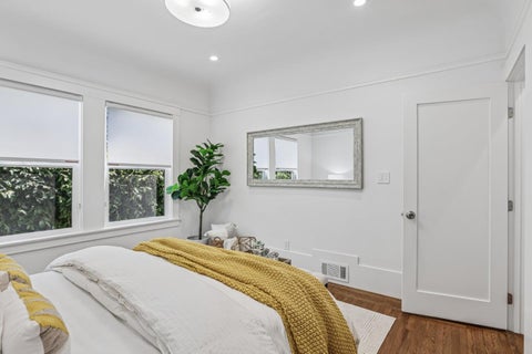 Tiny photo for 2285 Greenwich Street, SAN FRANCISCO, CA 94123 (MLS # ML82047354)