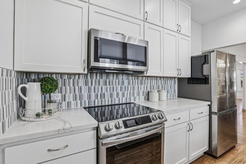 Tiny photo for 2285 Greenwich Street, SAN FRANCISCO, CA 94123 (MLS # ML82047354)