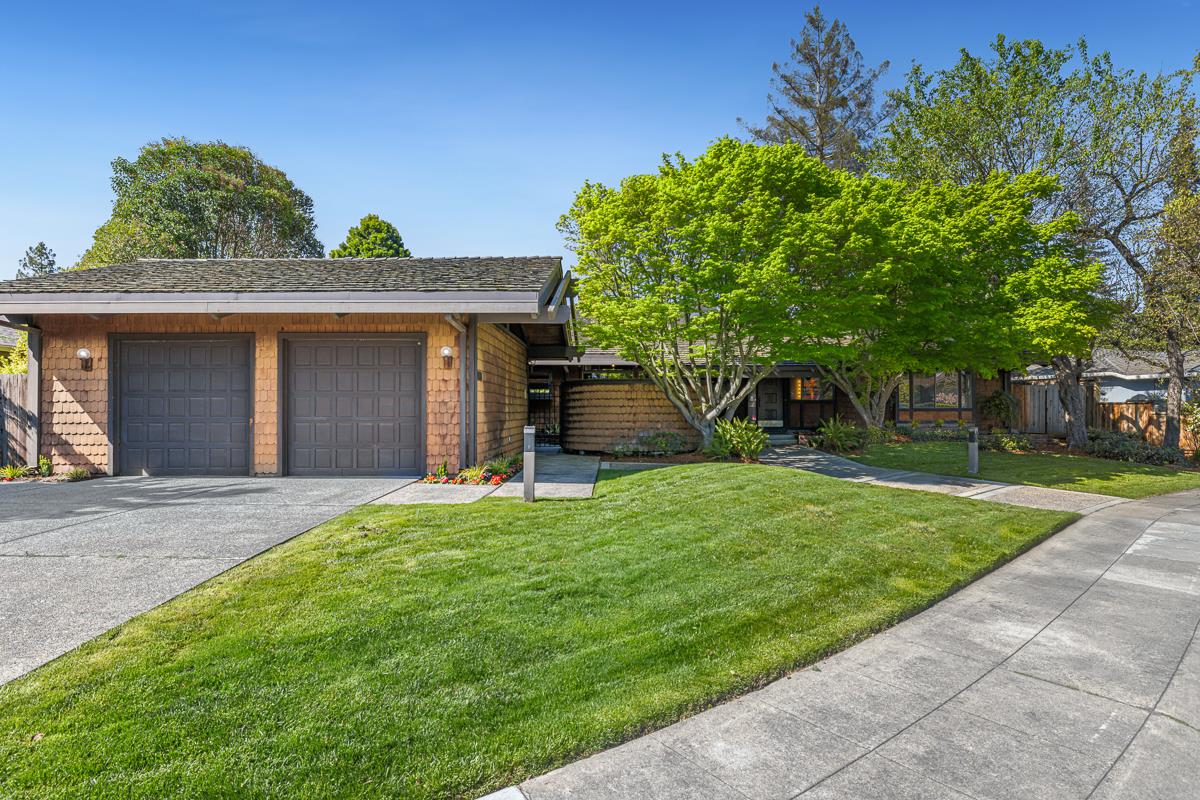 3840 May Court