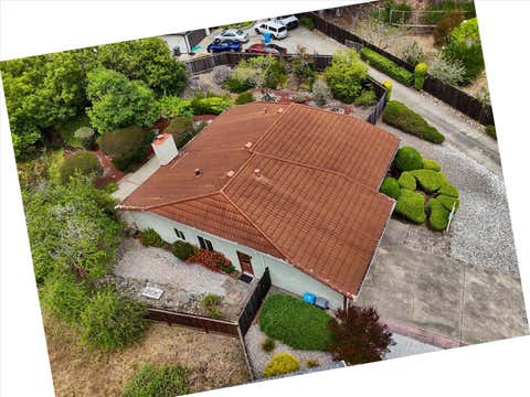Tiny photo for 47 Buffalo Court, PACIFICA, CA 94044 (MLS # ML82055986)