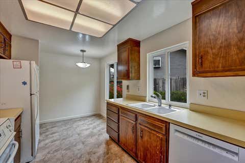 Tiny photo for 47 Buffalo Court, PACIFICA, CA 94044 (MLS # ML82055986)