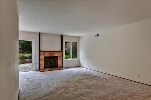 Tiny photo for 47 Buffalo Court, PACIFICA, CA 94044 (MLS # ML82055986)