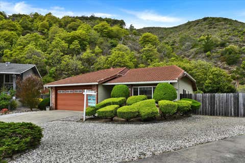 Tiny photo for 47 Buffalo Court, PACIFICA, CA 94044 (MLS # ML82055986)