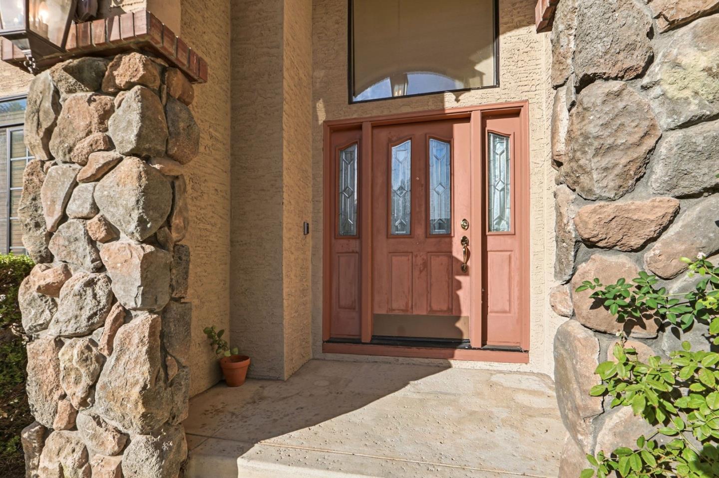17520 Serene Drive