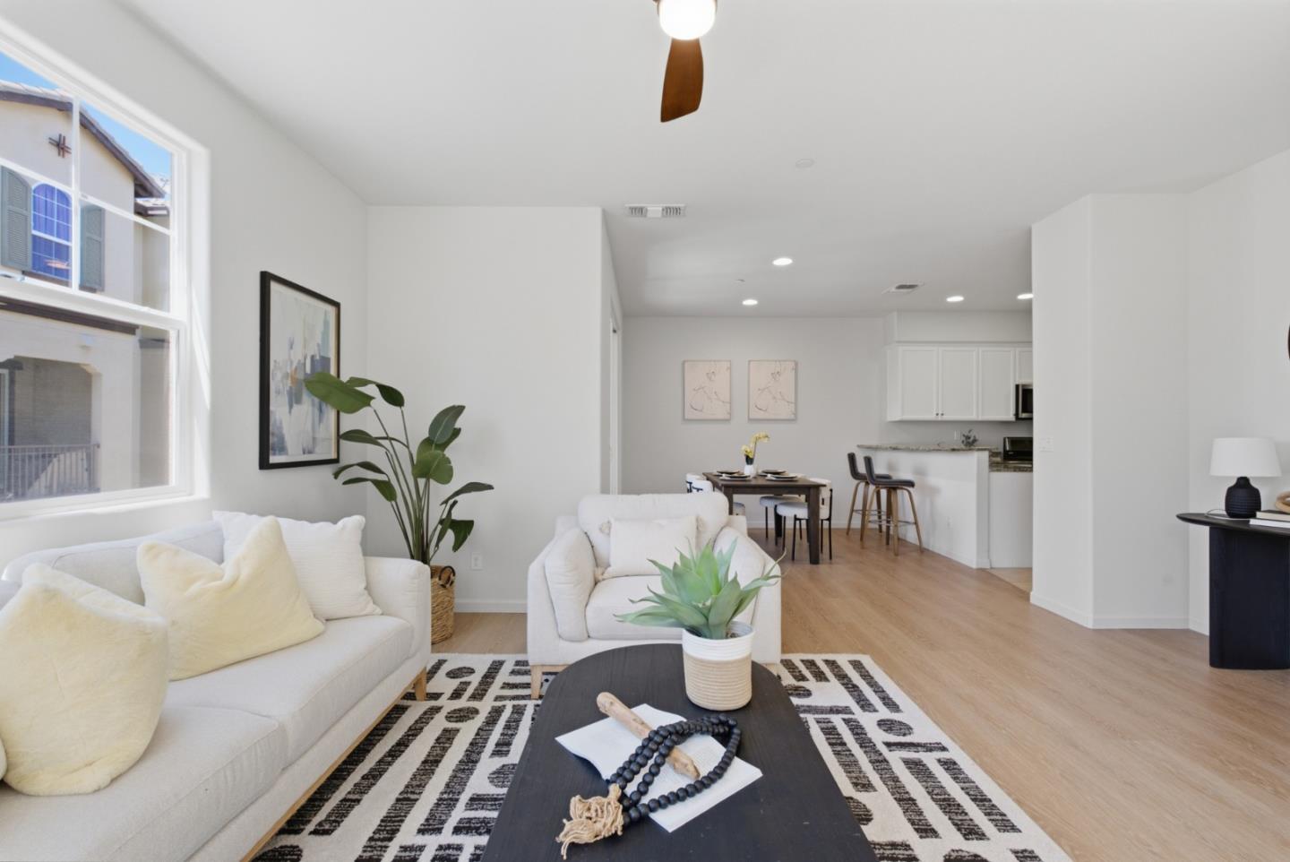 1112 Calamint Terrace