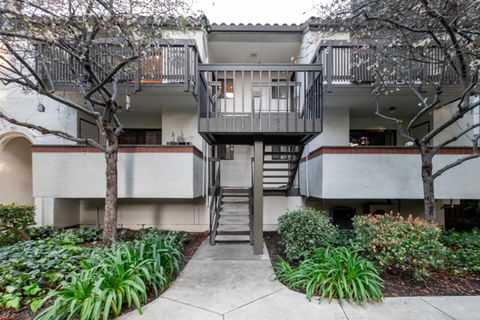 Photo of 703 San Conrado Terrace #6, SUNNYVALE, CA 94085 (MLS # ML82035777)