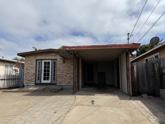 1678 SAN LUCAS ST, SEASIDE, CA 93955 - Image af6b84a2d664687d4e6cce556513ef1b/3606129853