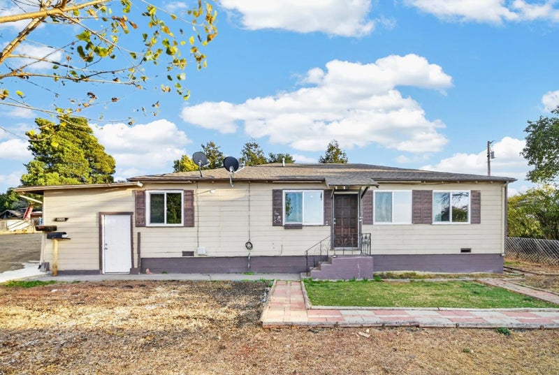 3005 Pickford Way