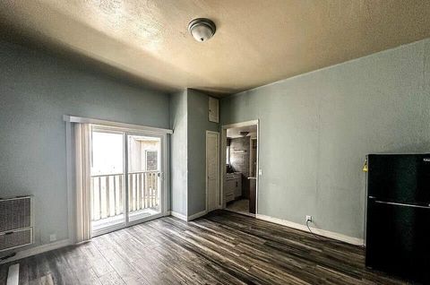 Tiny photo for 139 E Julian Street, SAN JOSE, CA 95112 (MLS # ML82023060)