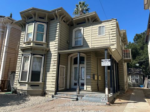 Tiny photo for 139 E Julian Street, SAN JOSE, CA 95112 (MLS # ML82023060)
