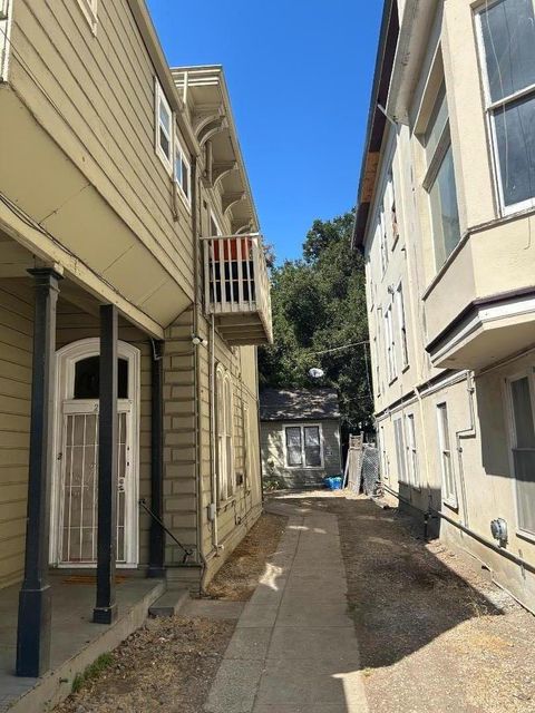 Tiny photo for 139 E Julian Street, SAN JOSE, CA 95112 (MLS # ML82023060)