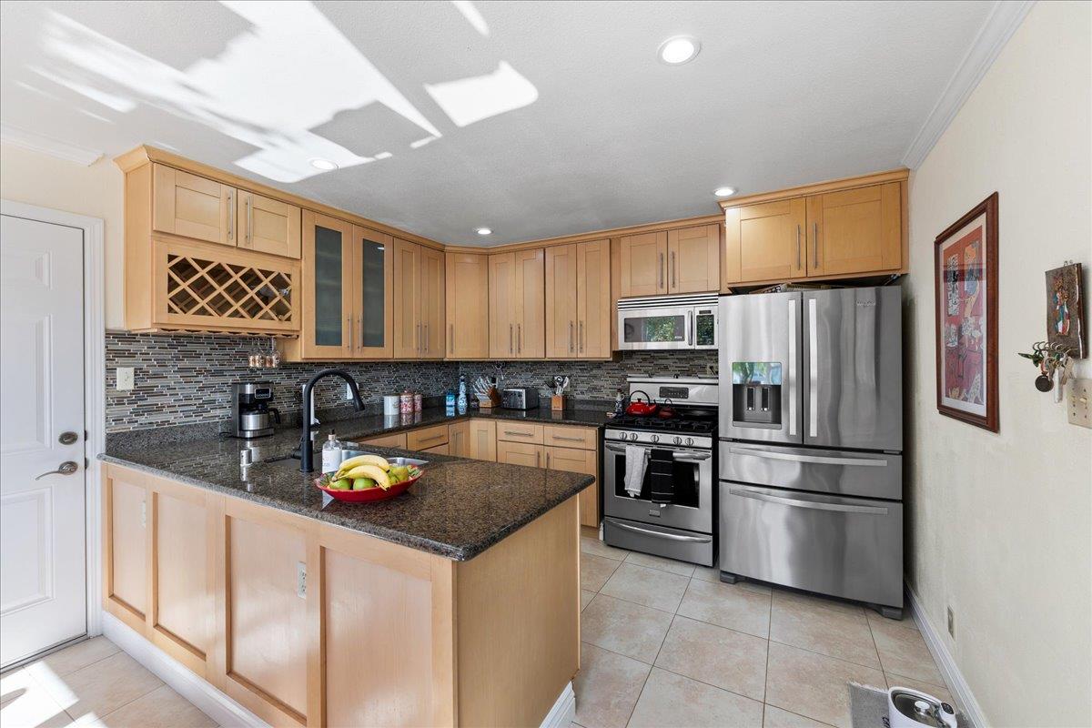 226 San Mateo Avenue