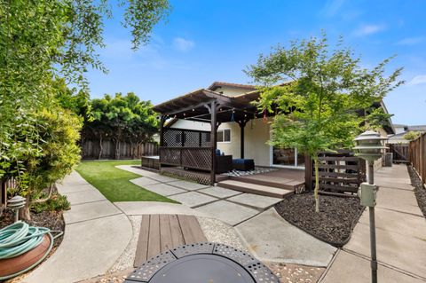 Tiny photo for 2305 Oak Flat Road, San Jose, CA 95131 (MLS # ML82041871)