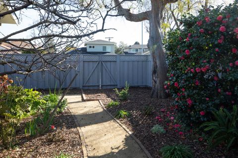 Tiny photo for 1011 Tulane Drive, MOUNTAIN VIEW, CA 94040 (MLS # ML82033552)