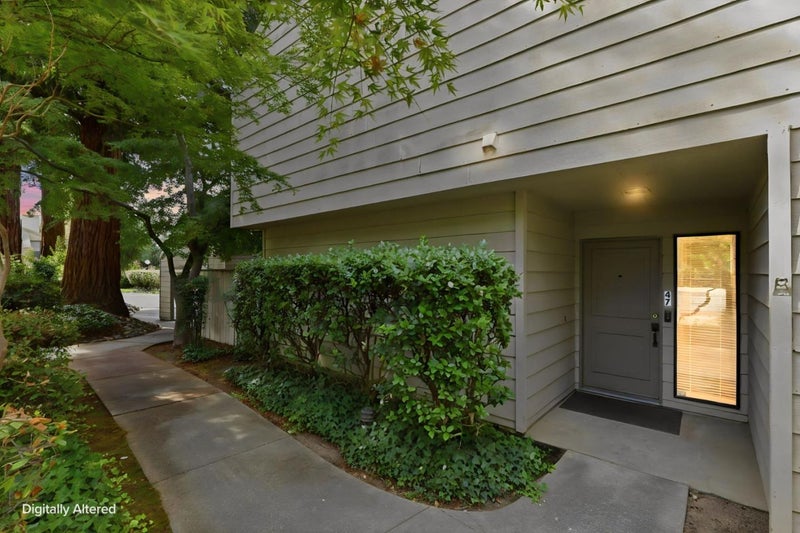 750 Lincoln Road 47