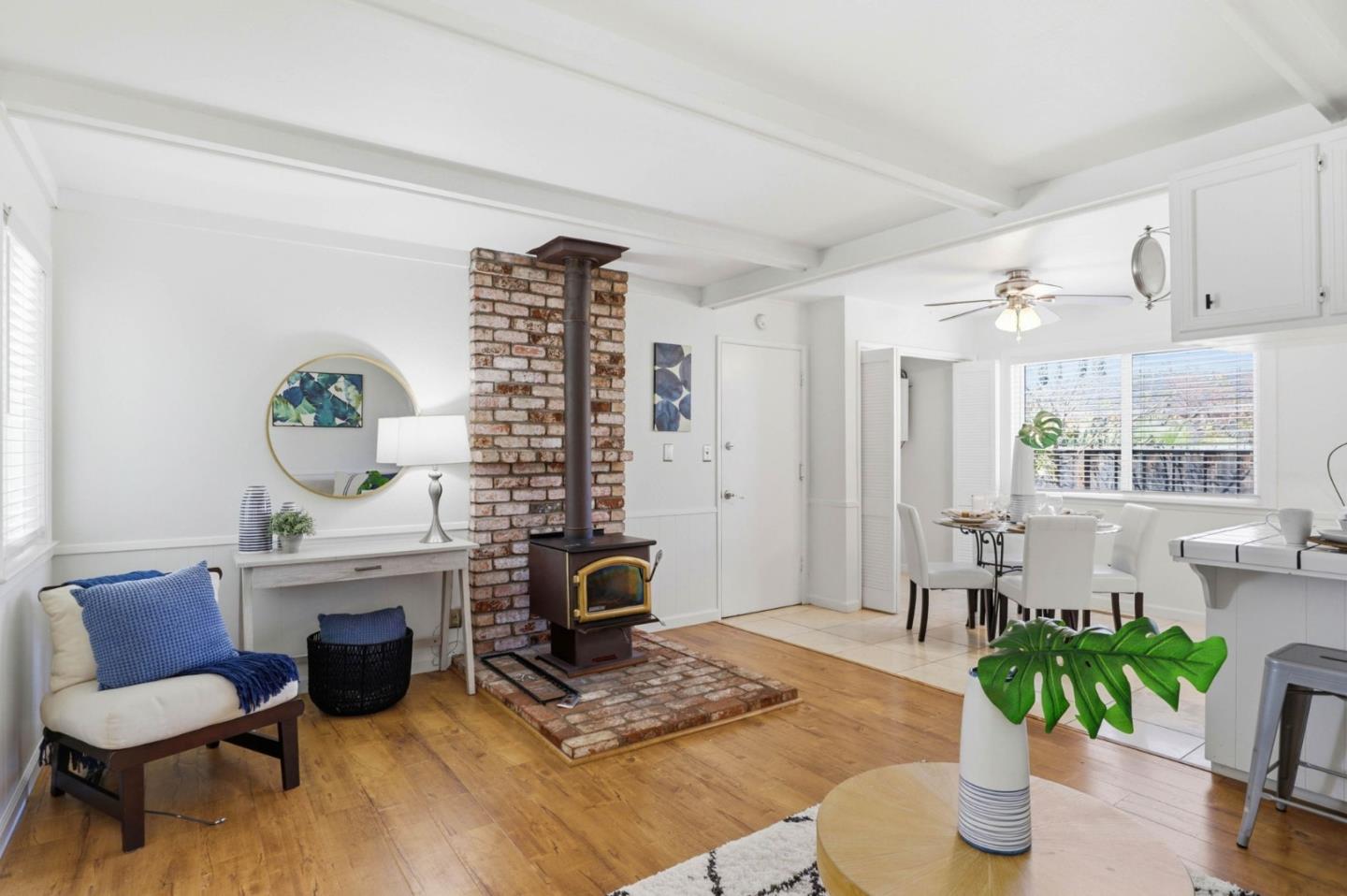 15340 La Alameda Drive