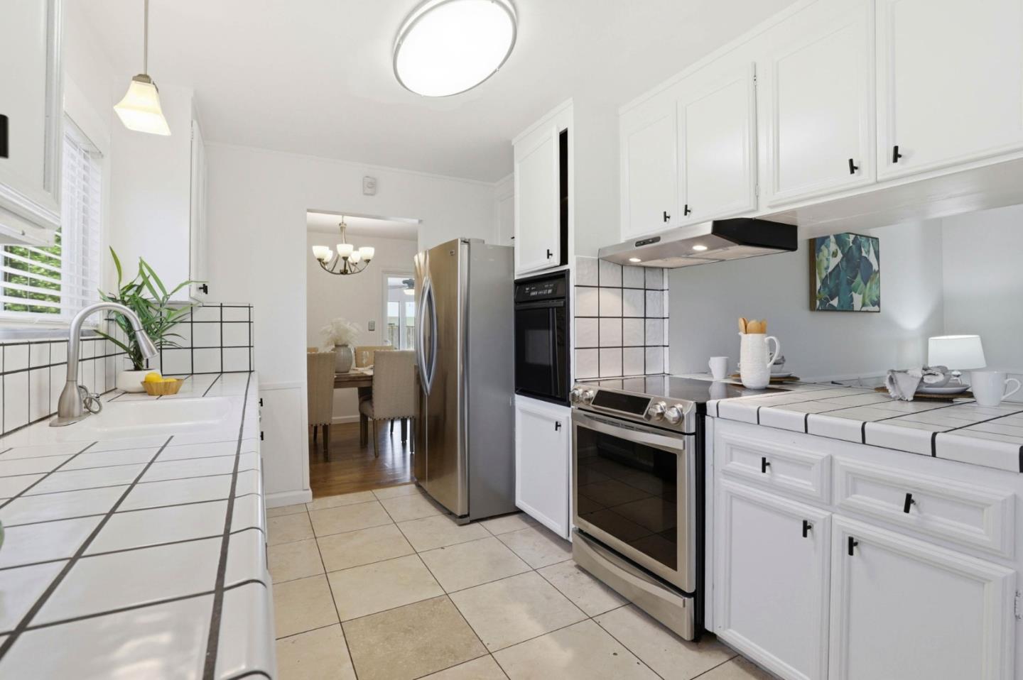 15340 La Alameda Drive