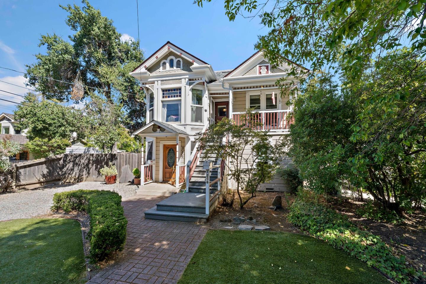 256 Los Gatos Boulevard