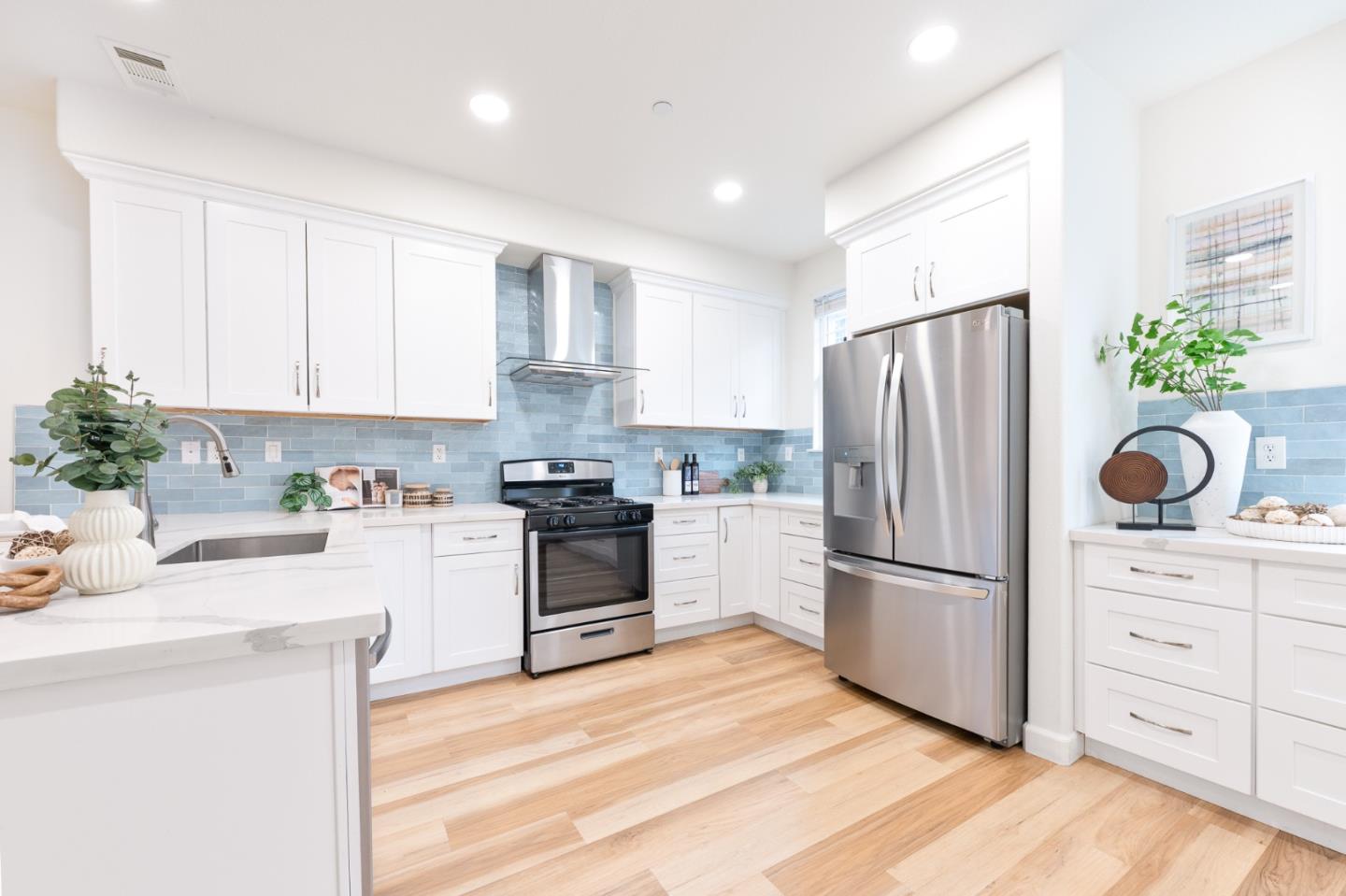 638 Almaden Walk Loop