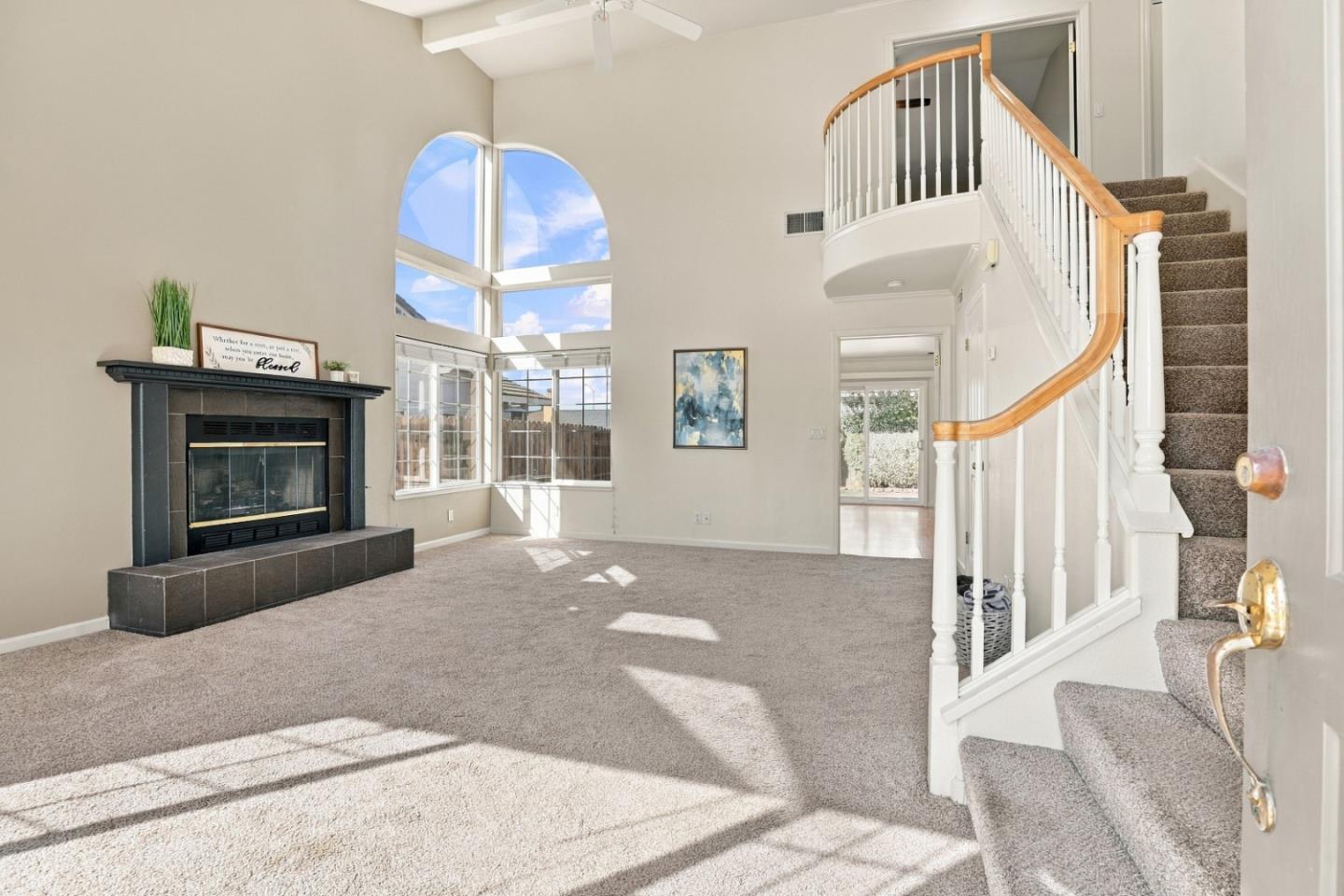 1490 Farragot Drive