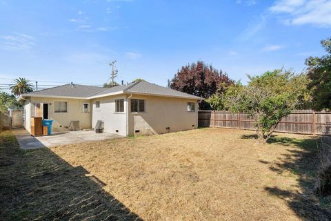 Tiny photo for 2210 Menalto Avenue, EAST PALO ALTO, CA 94303 (MLS # ML82025779)