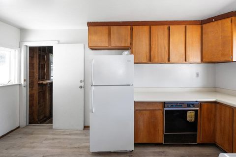 Tiny photo for 2210 Menalto Avenue, EAST PALO ALTO, CA 94303 (MLS # ML82025779)