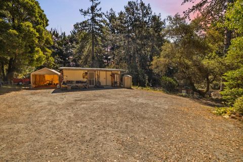 Tiny photo for 355 Santa Cruz Street, Boulder Creek, CA 95006 (MLS # ML82028847)