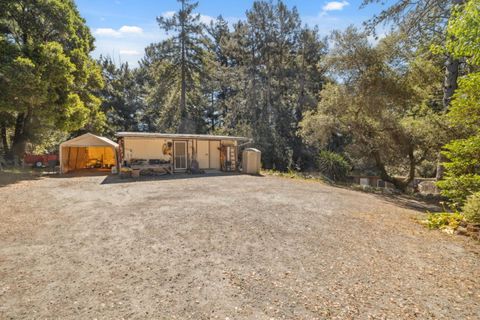 Tiny photo for 355 Santa Cruz Street, Boulder Creek, CA 95006 (MLS # ML82028847)