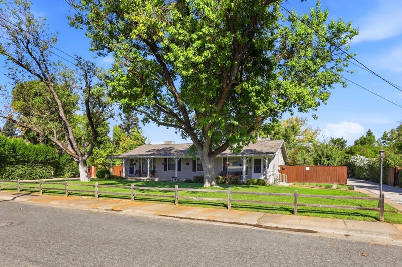 5337 Moody Lane