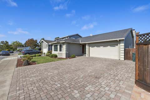 Tiny photo for 310 Mainsail Court, FOSTER CITY, CA 94404 (MLS # ML82053754)