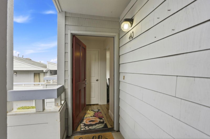 3095 Marina Drive 40