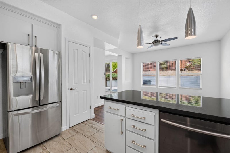 1537 Oyster Bay Court