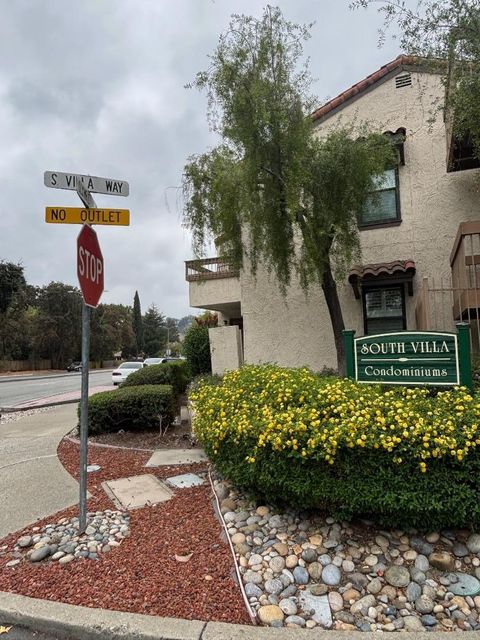 Photo of 912 S Villa Way, WALNUT CREEK, CA 94595 (MLS # ML82024084)