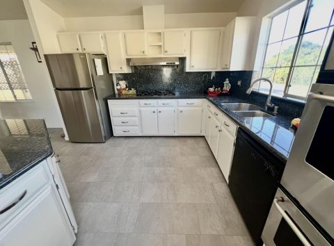 Tiny photo for 600 E Weddell Drive #192, SUNNYVALE, CA 94089 (MLS # ML82037859)