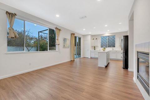 Tiny photo for 827 Sagewood Lane, TRACY, CA 95377 (MLS # ML82029279)