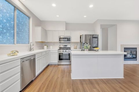 Tiny photo for 827 Sagewood Lane, TRACY, CA 95377 (MLS # ML82029279)