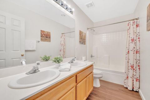 Tiny photo for 827 Sagewood Lane, TRACY, CA 95377 (MLS # ML82029279)