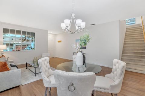 Tiny photo for 827 Sagewood Lane, TRACY, CA 95377 (MLS # ML82029279)