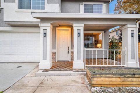 Tiny photo for 827 Sagewood Lane, TRACY, CA 95377 (MLS # ML82029279)